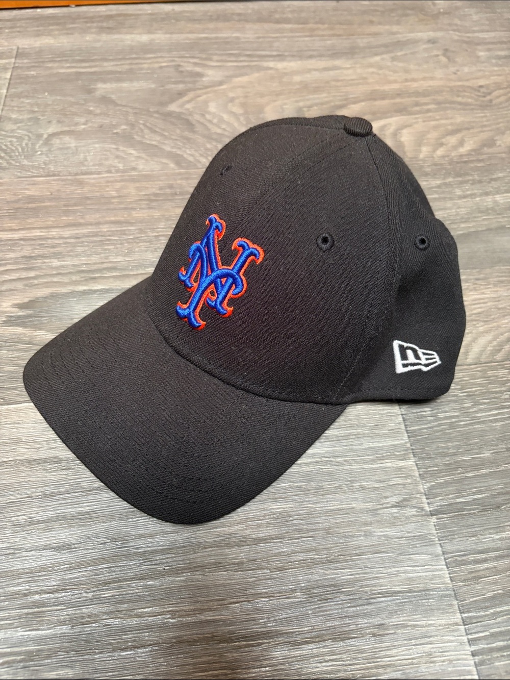 New Era Black Mets Cap M/L